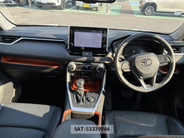 Toyota RAV4 2022-03 8006309-2