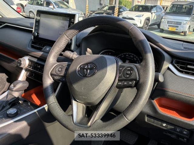 Toyota RAV4 2022-03 8006309-7
