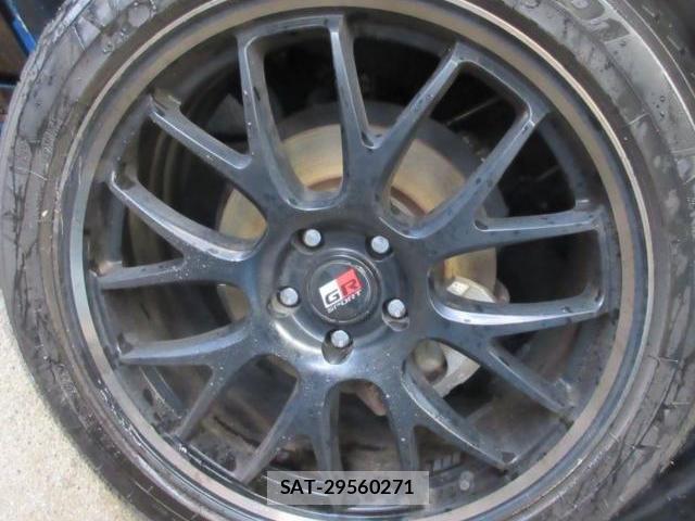 Toyota RAV4 2019-08 8008354-4