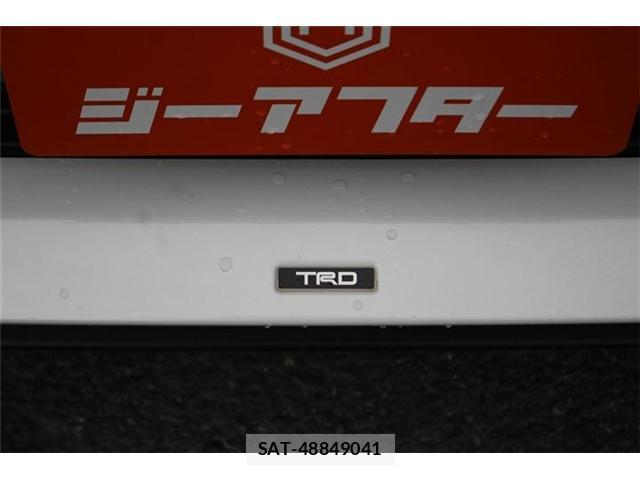 Toyota RAV4 2023-08 8008600-3