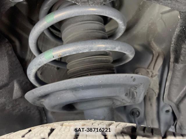 Toyota RAV4 2019-08 8009624-19