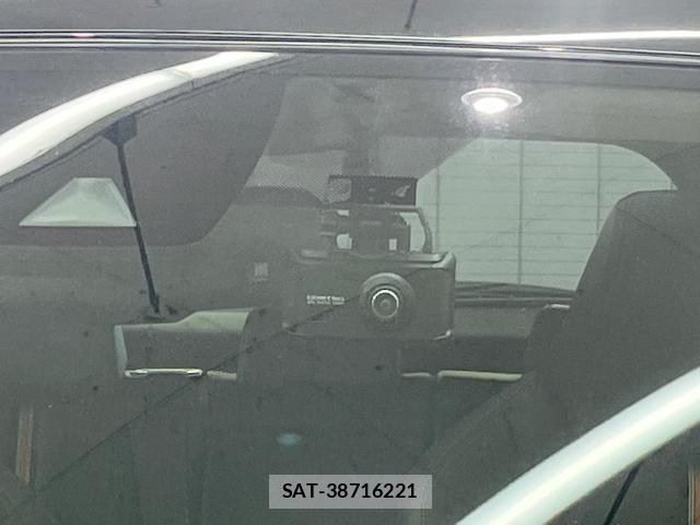 Toyota RAV4 2019-08 8009624-6