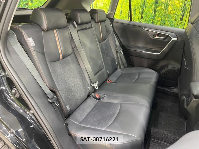 Toyota RAV4 2019-08 8009624-8
