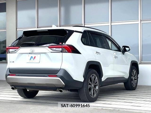 Toyota RAV4 2024-03 8009914-14