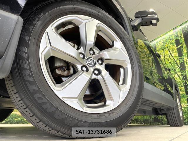 Toyota RAV4 2021-03 8010454-12