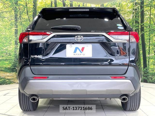 Toyota RAV4 2021-03 8010454-14