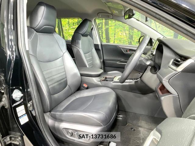 Toyota RAV4 2021-03 8010454-7
