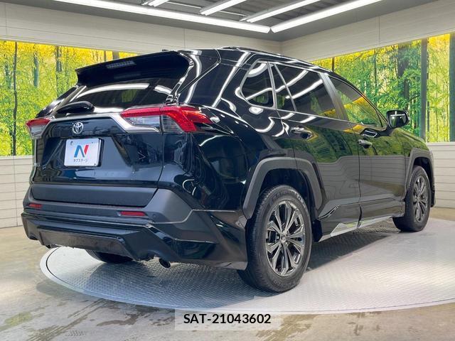 Toyota RAV4 2023-07 8011104-16
