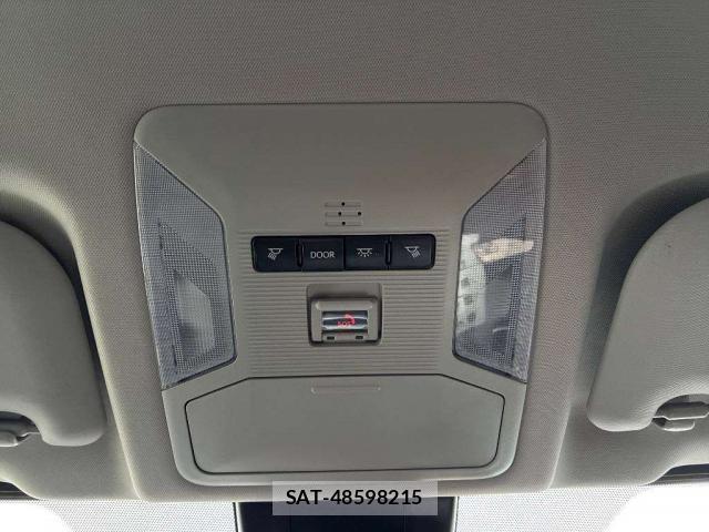 Toyota RAV4 2021-11 8011566-6