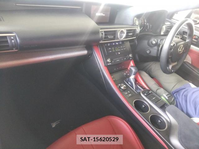 Lexus RC F 2015-06 8007516-2