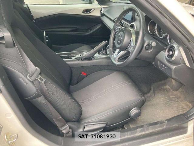 Mazda ROADSTER 2023-03 8003264-5