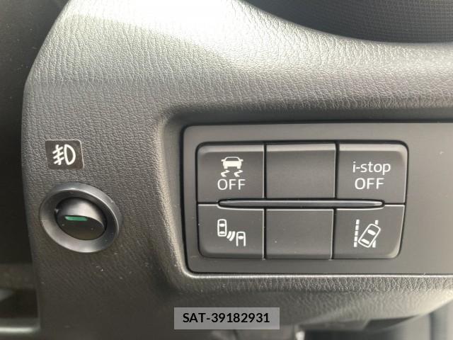 Mazda ROADSTER 2017-10 8005838-13