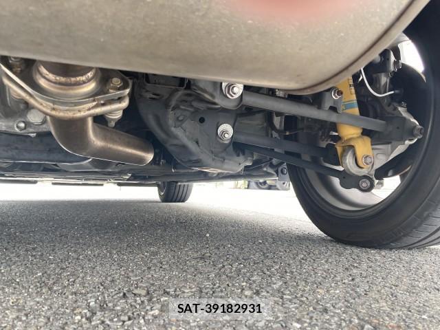 Mazda ROADSTER 2017-10 8005838-19