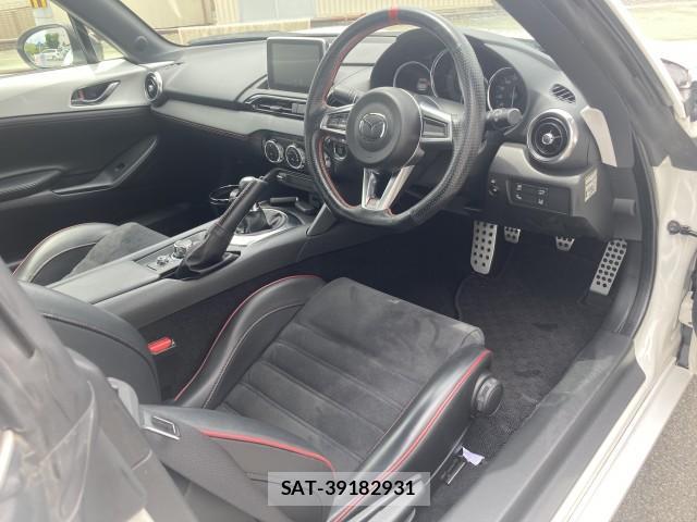 Mazda ROADSTER 2017-10 8005838-6