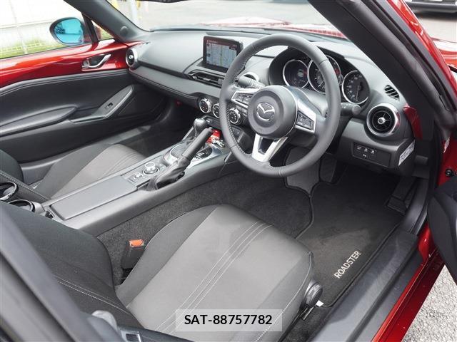 Mazda ROADSTER 2022-12 8006557-7
