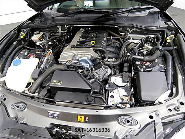 Mazda ROADSTER 2017-01 8006620-19