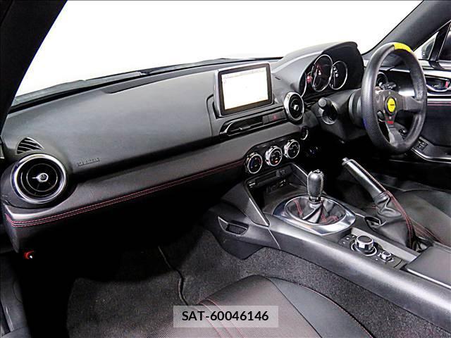 Mazda ROADSTER 2016-12 8006621-12