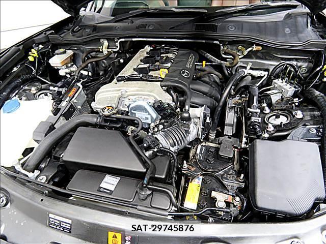 Mazda ROADSTER 2017-03 8006622-19