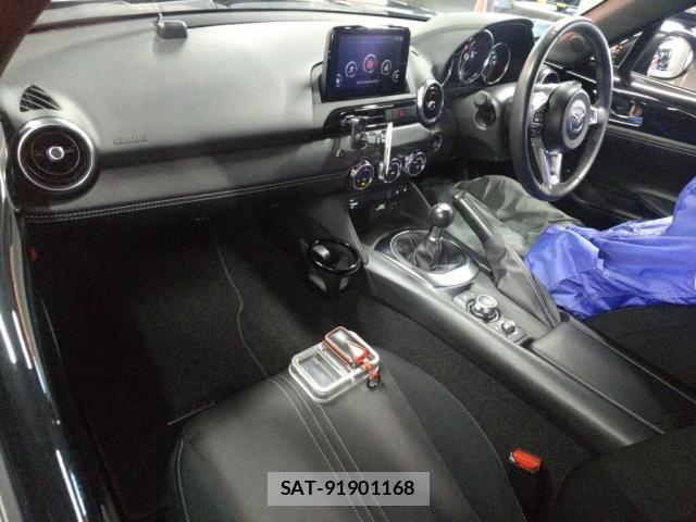 Mazda ROADSTER 2021-10 8009251-2