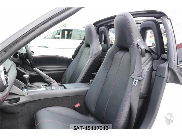 Mazda ROADSTER 2018-07 8010789-15