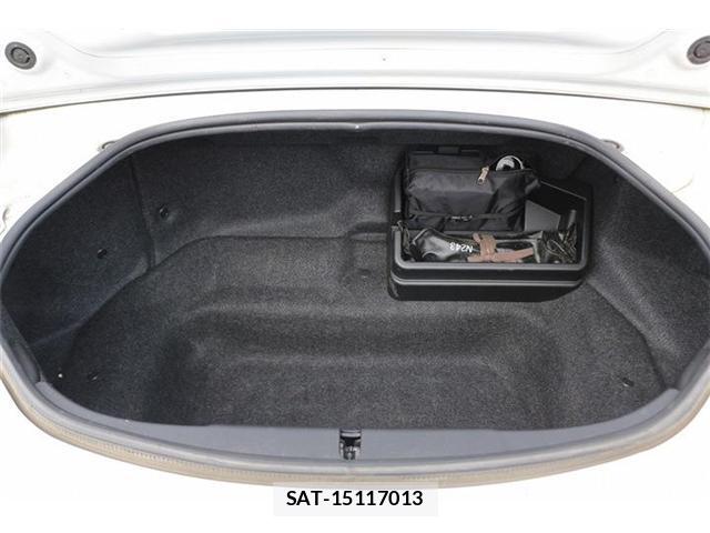 Mazda ROADSTER 2018-07 8010789-18