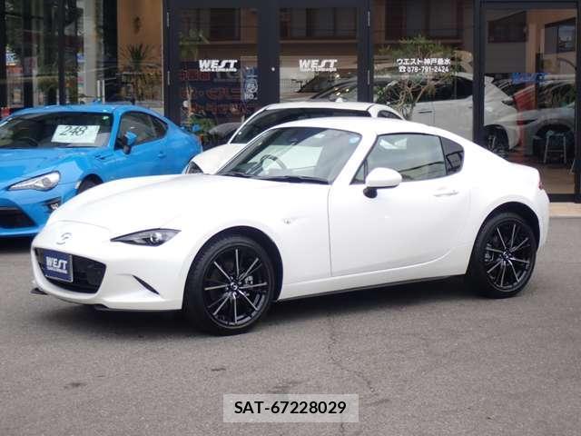 Mazda ROADSTER 2026-01 8010890-15