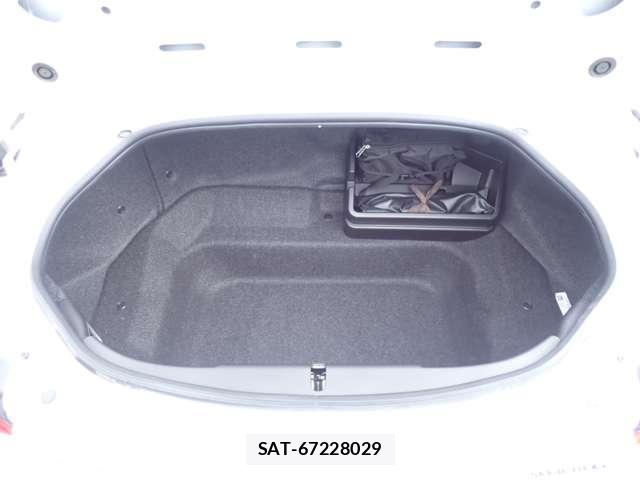 Mazda ROADSTER 2026-01 8010890-7