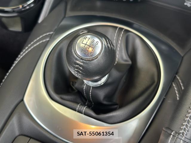 Mazda ROADSTER 2024-09 8011337-17