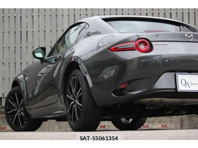Mazda ROADSTER 2024-09 8011337-3