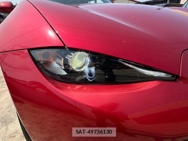 Mazda ROADSTER 2017-03 8011741-16