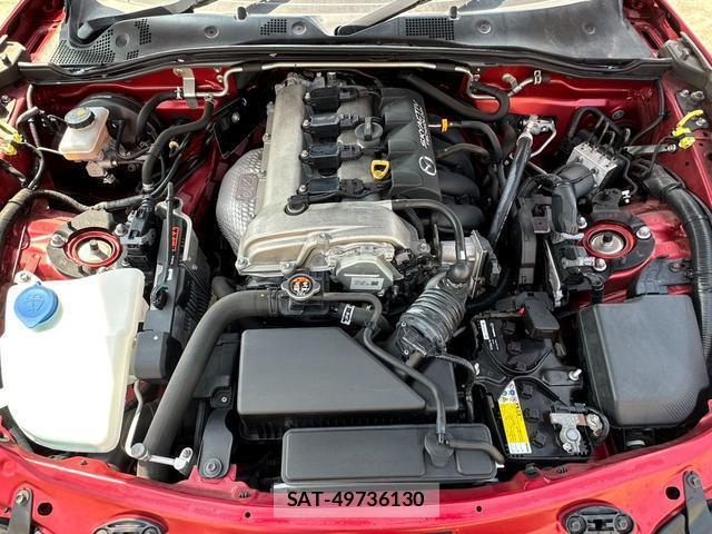 Mazda ROADSTER 2017-03 8011741-18