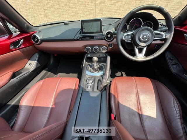 Mazda ROADSTER 2017-03 8011741-5