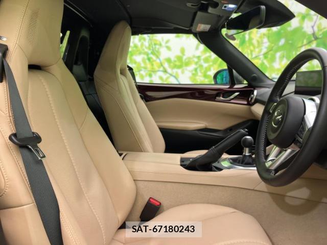 Mazda ROADSTER 2025-03 8012161-3