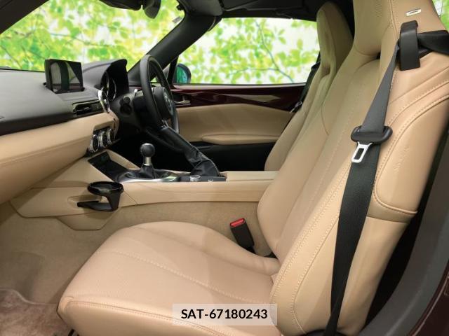 Mazda ROADSTER 2025-03 8012161-4
