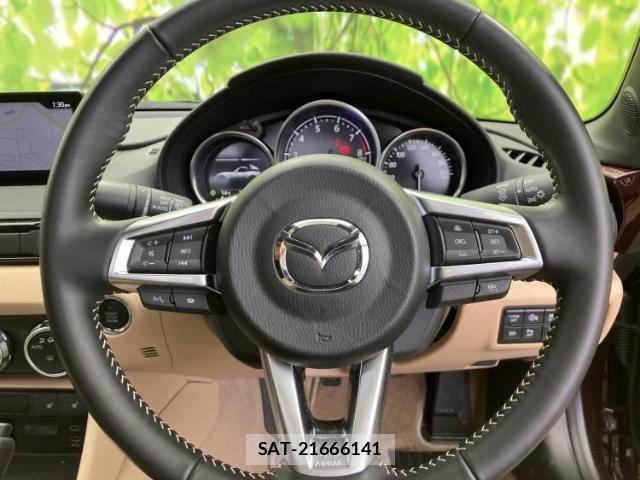 Mazda ROADSTER 2025-02 8012217-14