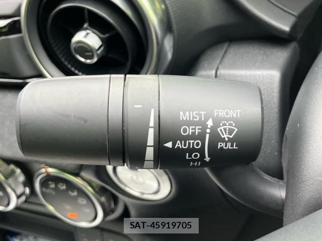 Mazda ROADSTER 2024-09 8012299-15