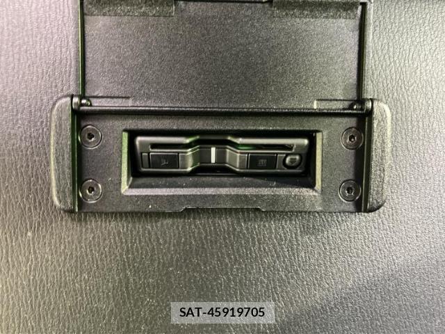 Mazda ROADSTER 2024-09 8012299-17