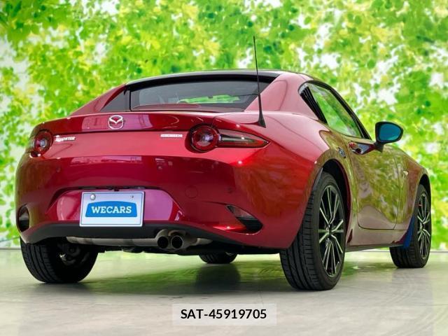 Mazda ROADSTER 2024-09 8012299-2