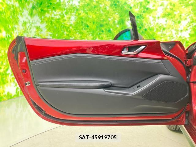 Mazda ROADSTER 2024-09 8012299-6