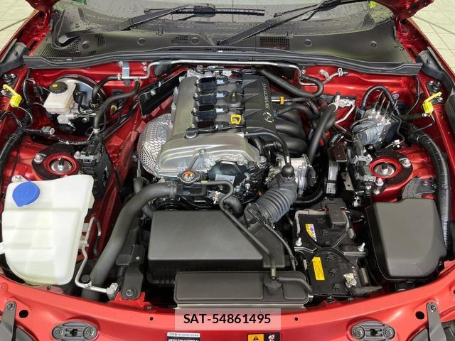 Mazda ROADSTER 2024-02 8003122-17