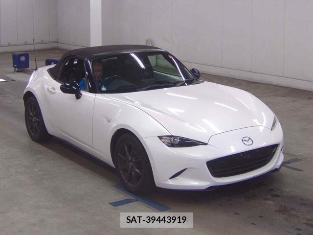 Mazda ROADSTER 2015-06 8003746-0