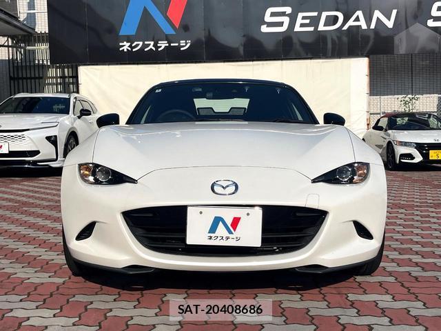 Mazda ROADSTER 2022-03 8005106-11