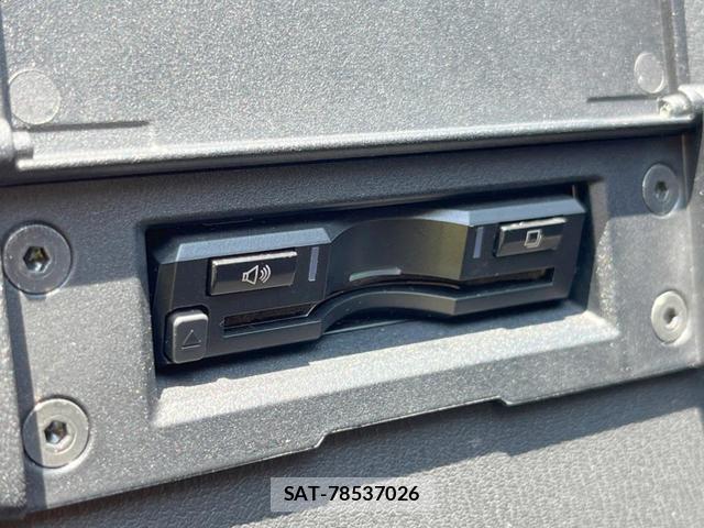Mazda ROADSTER 2020-09 8006609-7