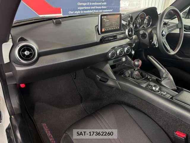 Mazda ROADSTER 2015-07 8006884-11