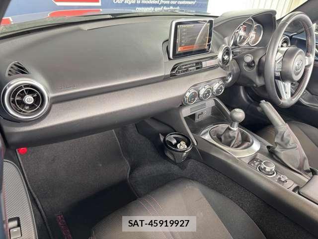 Mazda ROADSTER 2015-08 8006894-11