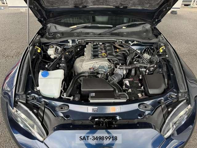 Mazda ROADSTER 2021-05 8006895-2
