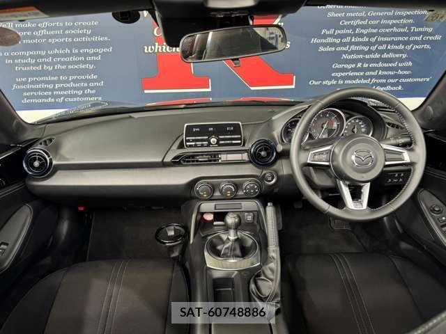 Mazda ROADSTER 2023-10 8006897-3