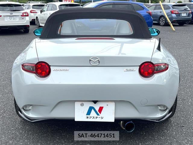 Mazda ROADSTER 2015-08 8007162-14