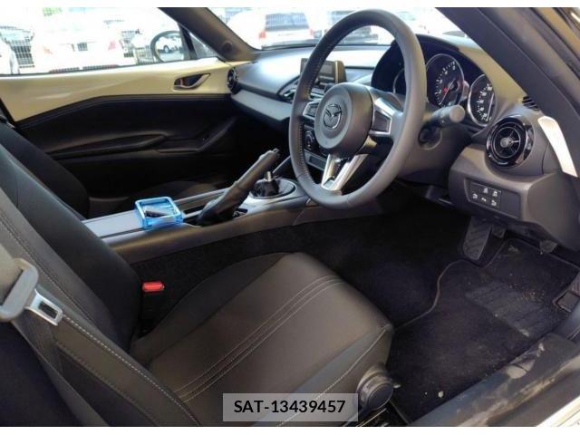 Mazda ROADSTER 2023-12 8008357-4