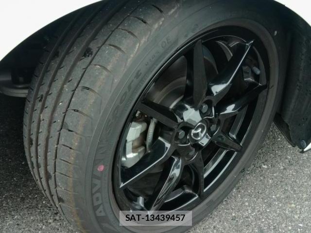 Mazda ROADSTER 2023-12 8008357-5